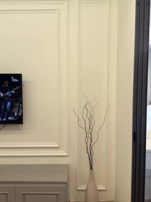 Appartement Warm And Classic Modern *